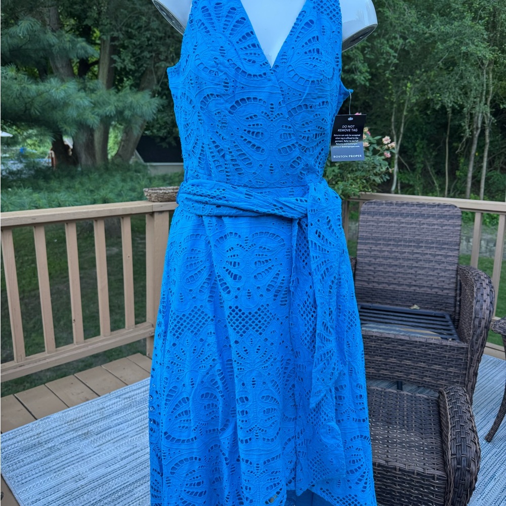 Boston Proper Blue Eyelet Sleeveless Spring Summer Dress MIDI Faux Wrap Sz 2 NWT - Picture 3 of 16